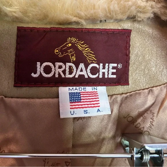 VINTAGE!!! Jordache faux fur and leather coat! - Picture 12 of 16